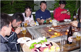 ���ԂƊy����BBQ���y������